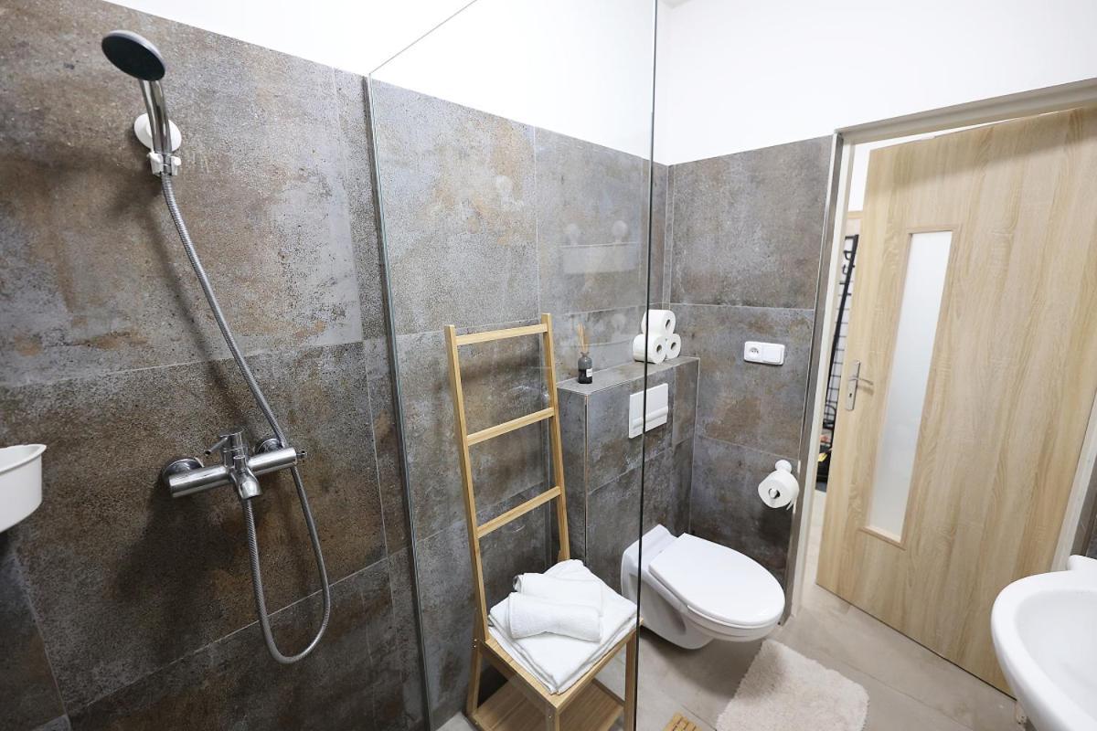 Fara No71 Apart 3 Libice nad Cidlinou Exteriér fotografie